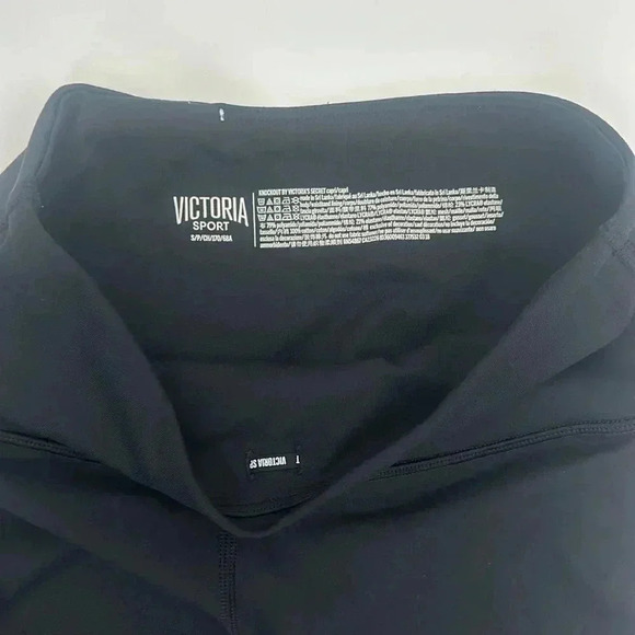 Victoria Sport Knockout Capri Leggings with mesh design on the legs - Picture 8 of 10